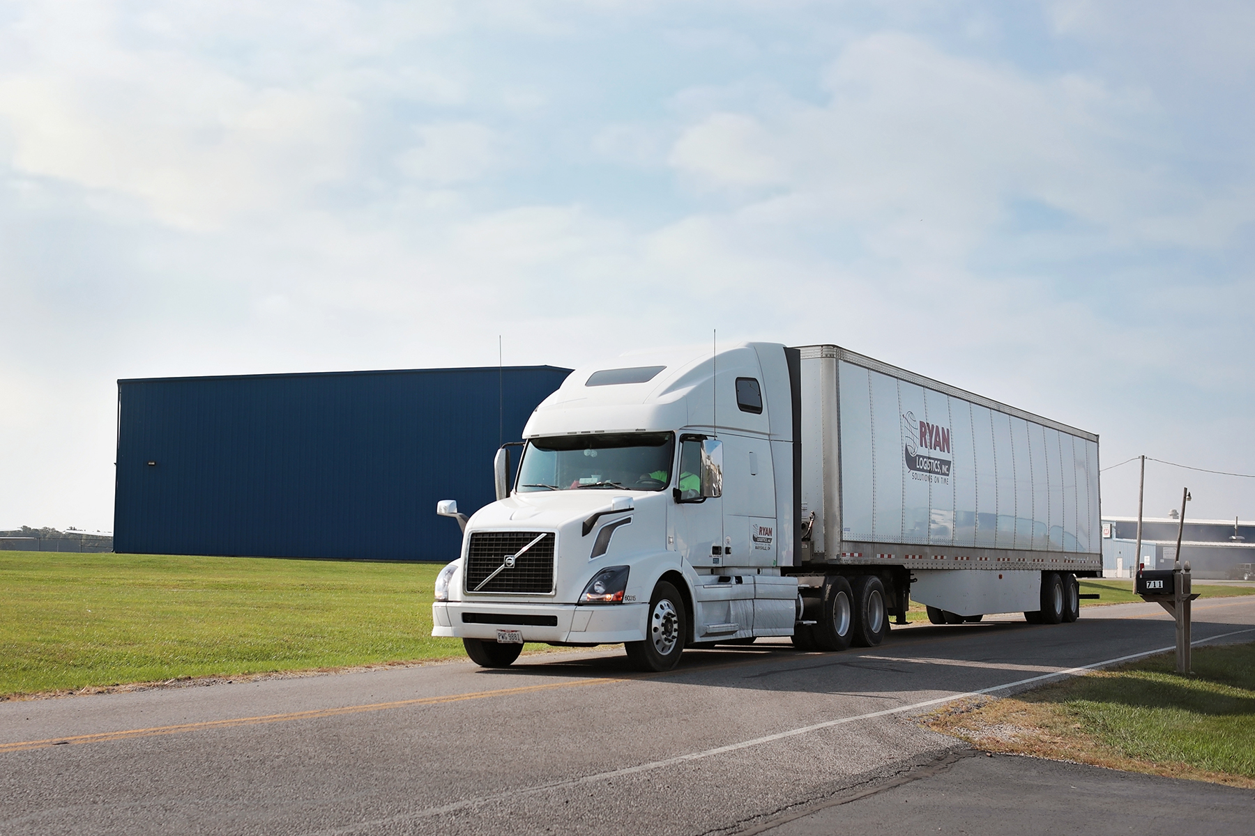 Trucking Ryan Logistics